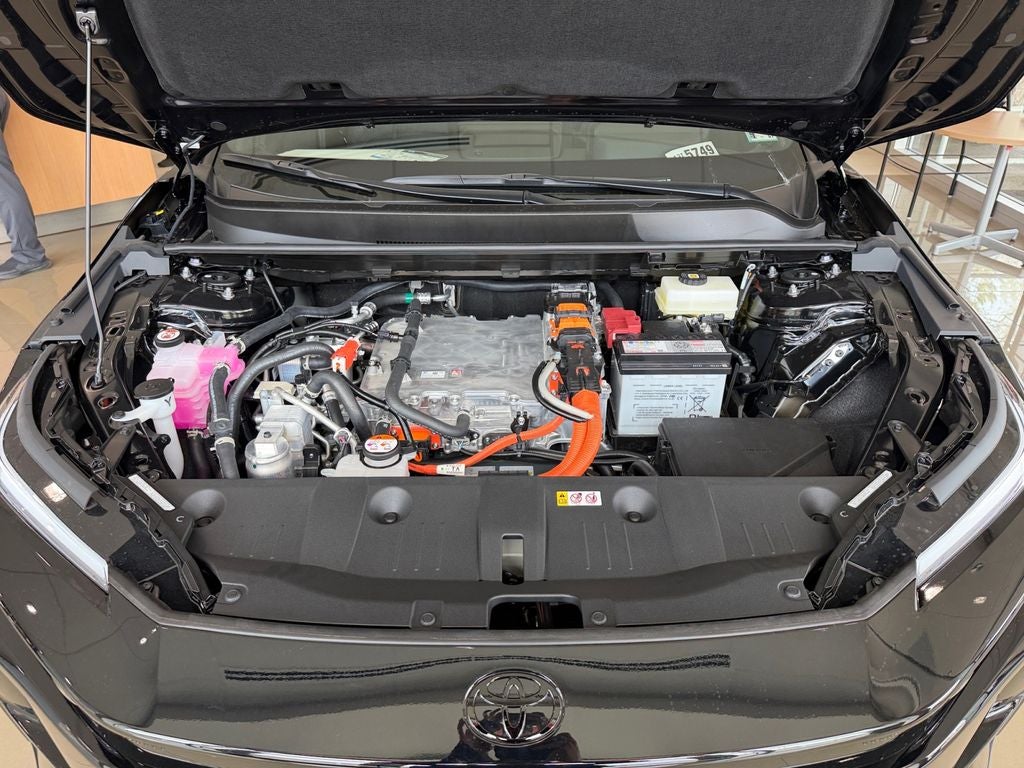 2026 Toyota C-HR XSE