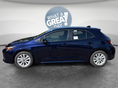 2027 Toyota Corolla Hatchback SE